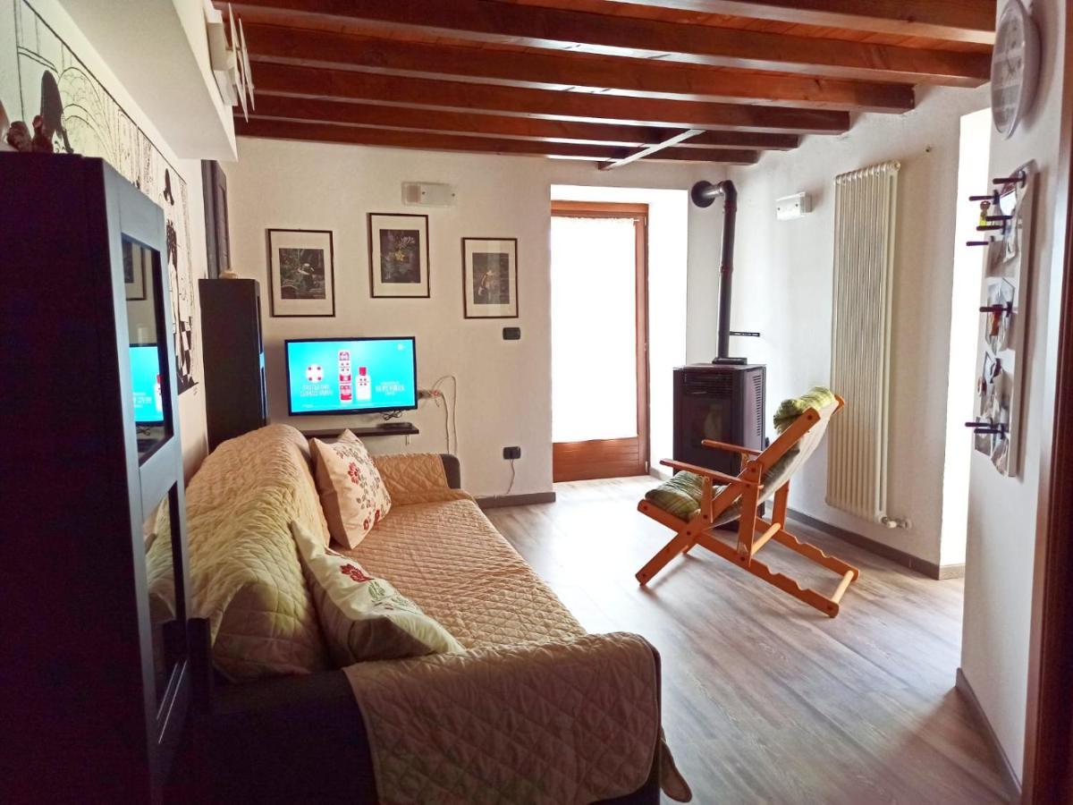 Апартаменты Maison Bellevue - Locazione Turistica Breve Аоста Экстерьер фото