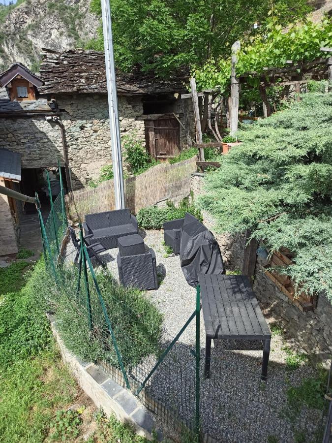 Апартаменты Maison Bellevue - Locazione Turistica Breve Аоста Экстерьер фото