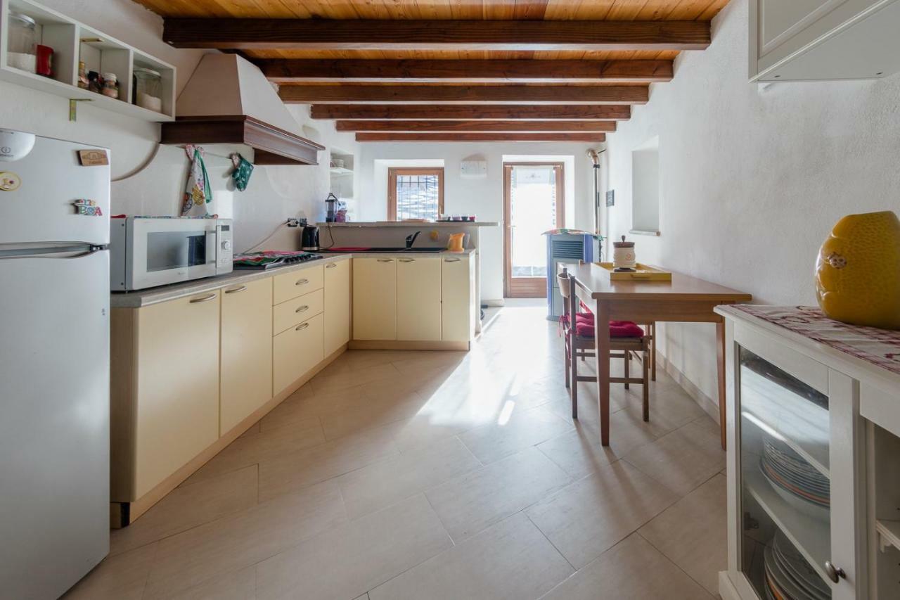 Апартаменты Maison Bellevue - Locazione Turistica Breve Аоста Экстерьер фото